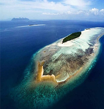 马达京岛潜水目的地海景