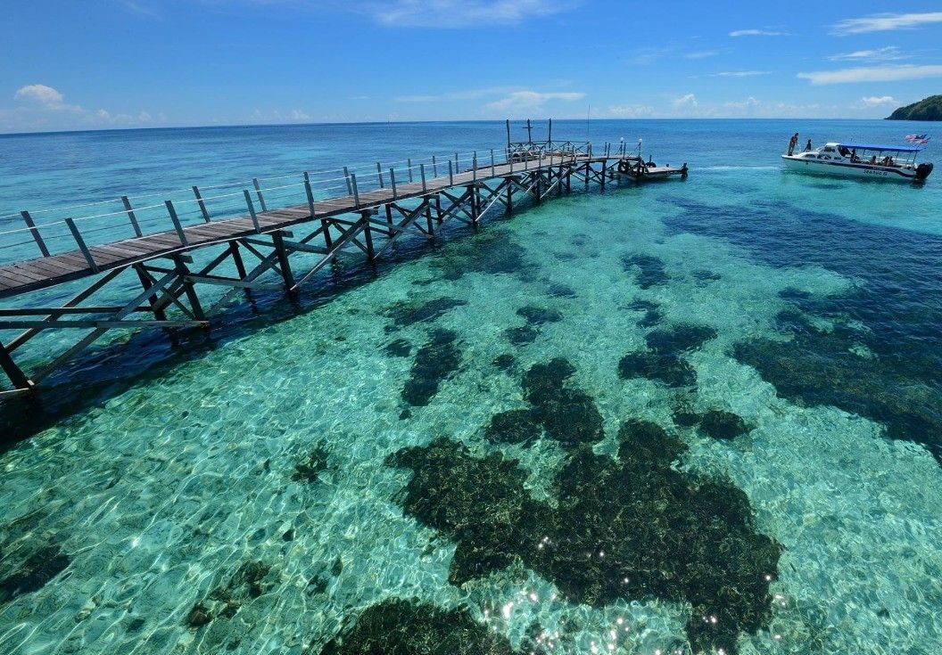 Pulau Perhentian diving travel hero image