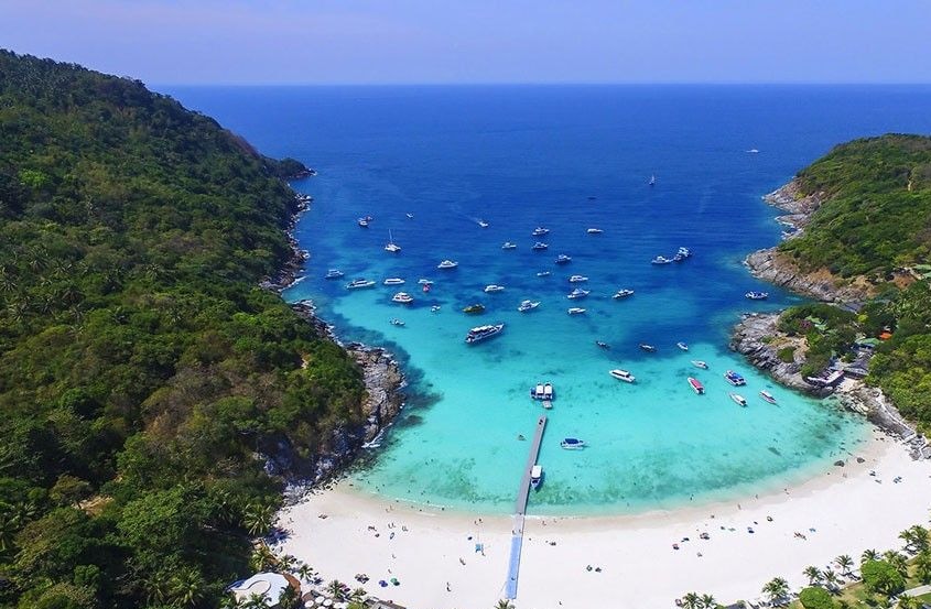 皇帝岛潜水目的地景观